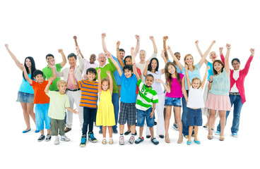 Group of mixed age people © Rawpixel.com