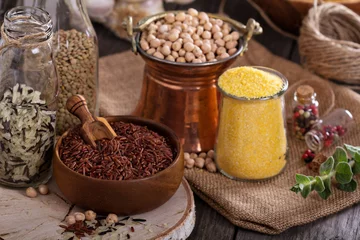 Keuken spatwand met foto Variety of grains and beans © fahrwasser
