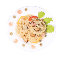 Sea salad with spaghetti
