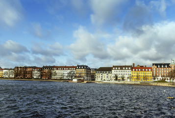 Fototapeta na wymiar Waterfront Peblinge lake, Copenhagen