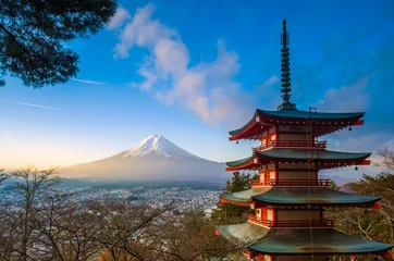 Fotobehang Mount Fuji gezien vanaf Chureito Pagoda © f11photo