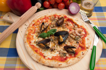 Pizza ai frutti di mare