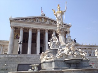 Fototapeta na wymiar The Parlament, Vienna