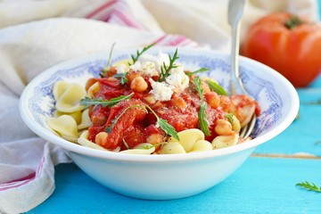 pasta with  tomato and chickpea sauce