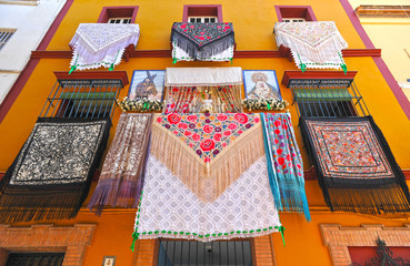 Balcones de Andalucía en fiestas, España © joserpizarro