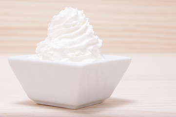 Nata montada en cuenco