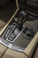 Sports car gear shifter