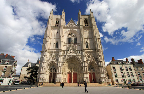 Cath&eacute;drale Saint-Pierre-et-Saint-Paul de Nantes (Loire-Atl.)