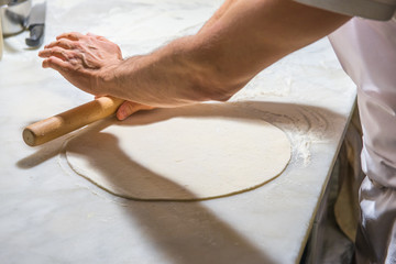 Pizza chef at work