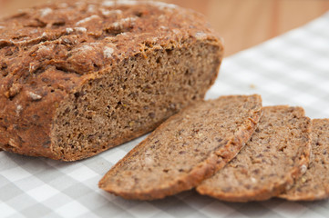 Vollkornbrot