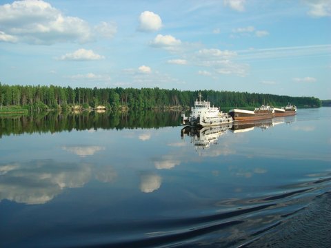 Volga River traffic