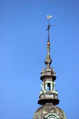 Sommet de l'Eglise Ste Elisabeth &agrave; Mons ( Belgique )
