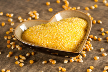 Corn grits
