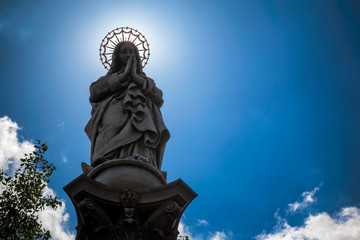 Fototapeta na wymiar Virgin Mary statue in Budapest, Hungary