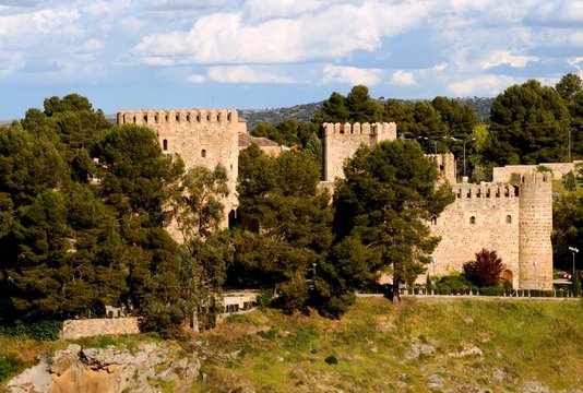 Toledo Castle