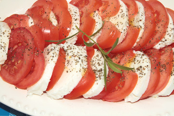 tomate et mozzarella