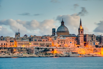 Valletta seafront skyline view, Malta - obrazy, fototapety, plakaty