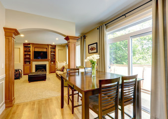 Luxury home interior with column wall