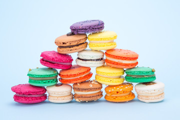 Colorful french macaroons