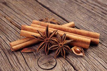 Anise and cinnamon