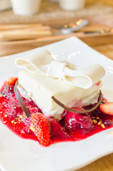 Strawberry dessert
