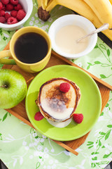 Breakfast with apple pancakes