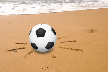 Fußball am Strand