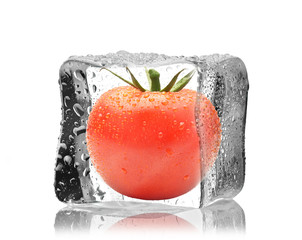 Pomidor w kostce lodu