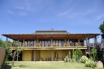 safari style architecture