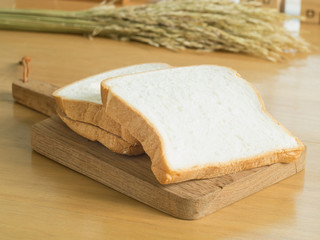 Sliced white bread