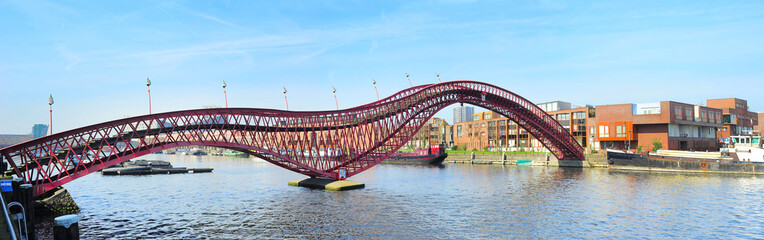 Python bridge, Amsterdam - obrazy, fototapety, plakaty