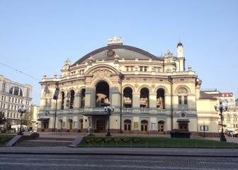 Fototapeta na wymiar Taras Shevchenko National Opera
