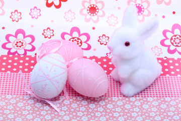 White Easter Bunny and eggs - obrazy, fototapety, plakaty