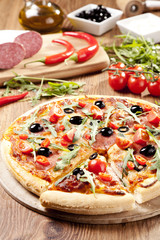 Pizza peperoni on plate