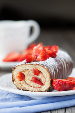 Strawberry Swiss Roll