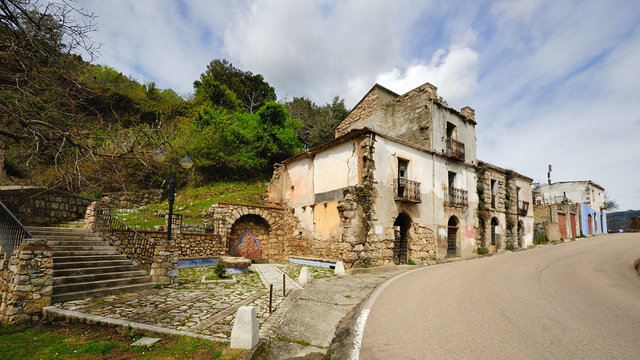 Old Osini