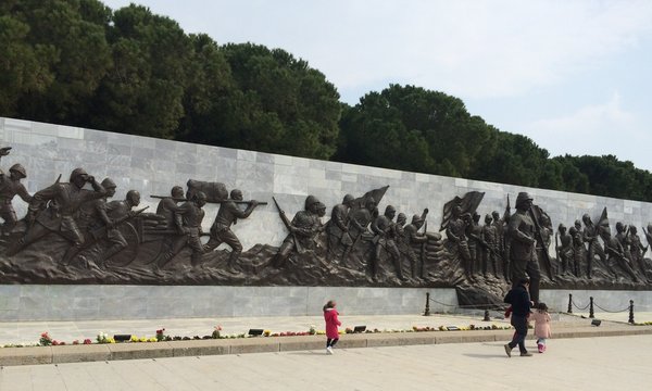 &Ccedil;anakkale Abideleri ziyaret
