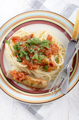 spaghetti with sausage and tomato