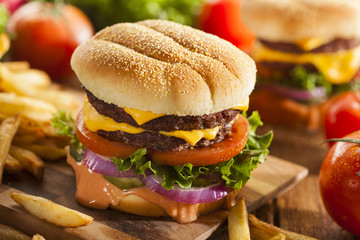 Beef Cheese Hamburger with Lettuce Tomato