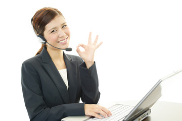 ガッツポーズのオペレーター