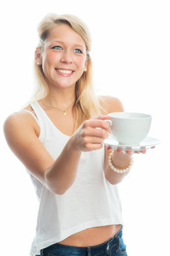 Blonde Frau mit Tasse Kaffee