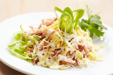 salad with ham