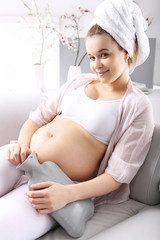 Dolegliwości ciążowe - obrazy, fototapety, plakaty