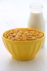 Healthy corn flakes breakfast