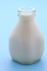 Delicious milk pint