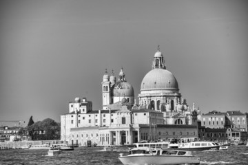 Fototapeta na wymiar VENICE, ITALY - MAR 23, 2014: City view with landmarks and boats