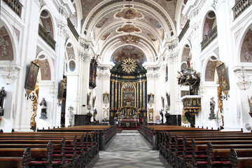 Fototapeta na wymiar interior of the czech church