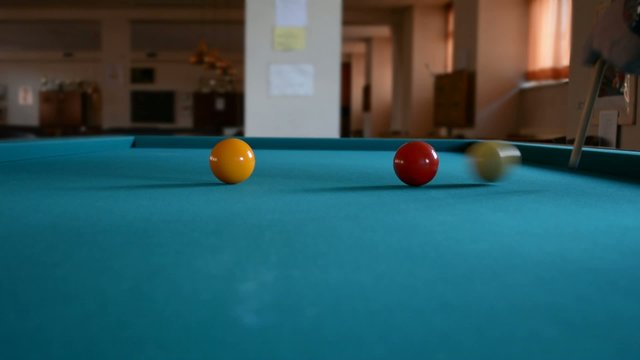 French Pool - Trickshot