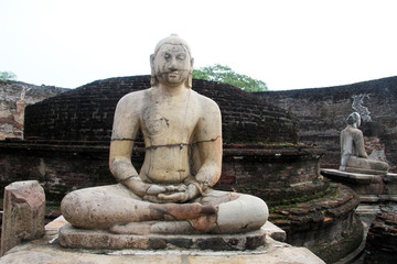 Seated Buddhas