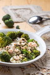 fish with shrimps